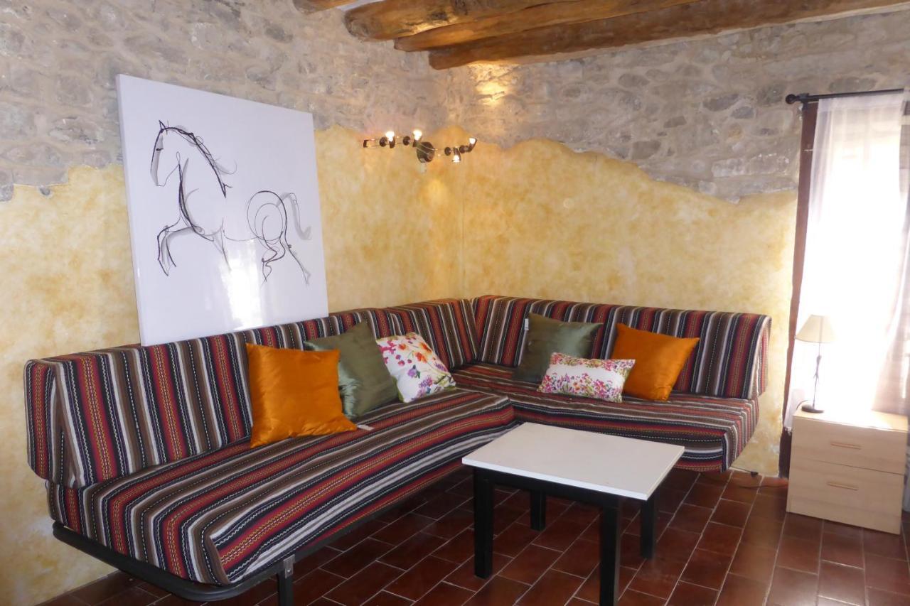 Apartamento Sierra De Guara Apartment Paules ภายนอก รูปภาพ